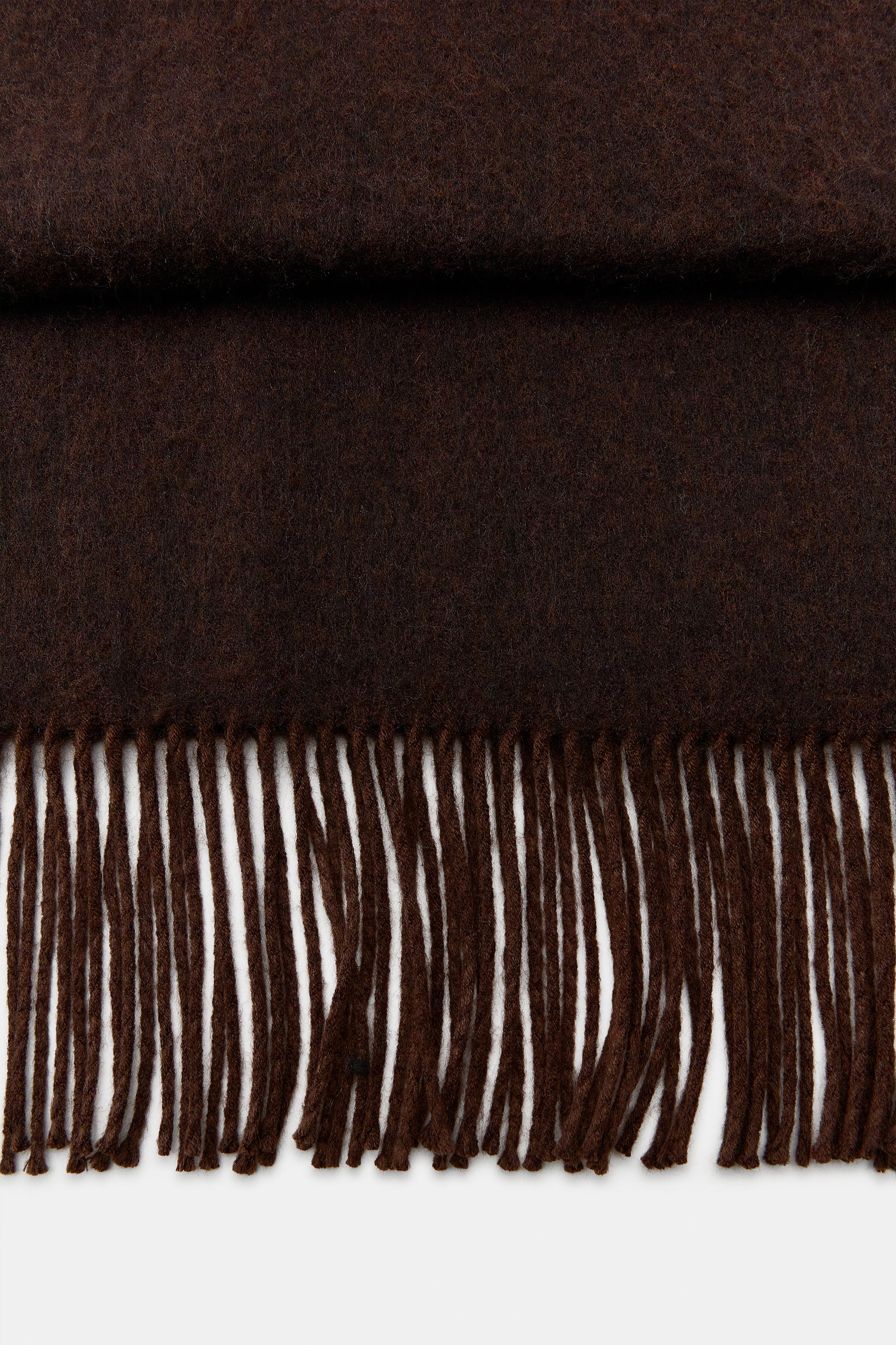 PLAIN SOFT FRINGED SCARF